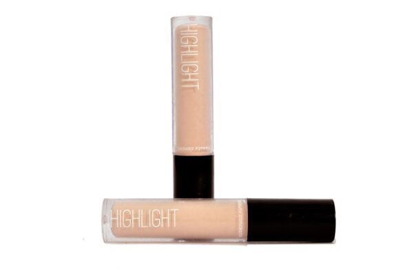 HIGHLIGHT Liquid Illuminator - Natural Shimmer Makeup